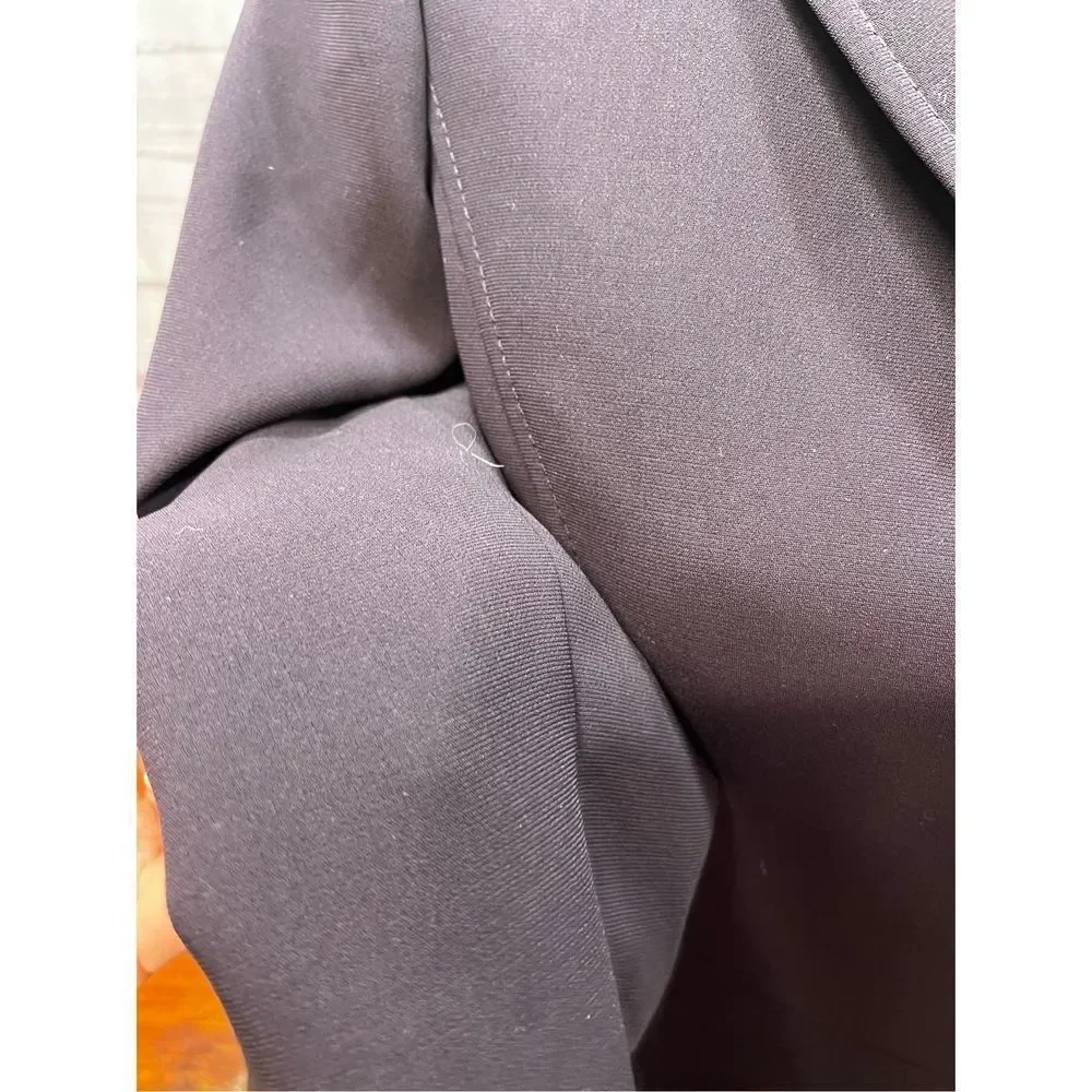 Tahari Arthur Levine NWT 2p stunning deep purple zip up jacket (2058) - Picture 4 of 7